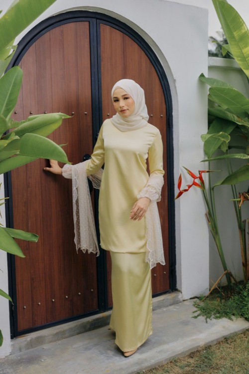 KURUNG AMEENA YELLOW