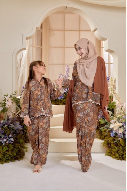 KURUNG MELUR WALNUT BROWN