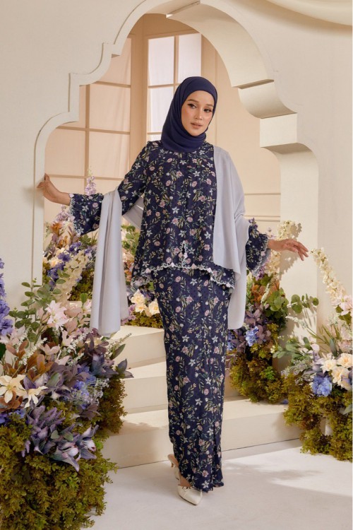 KURUNG MELUR NAVY PEONY