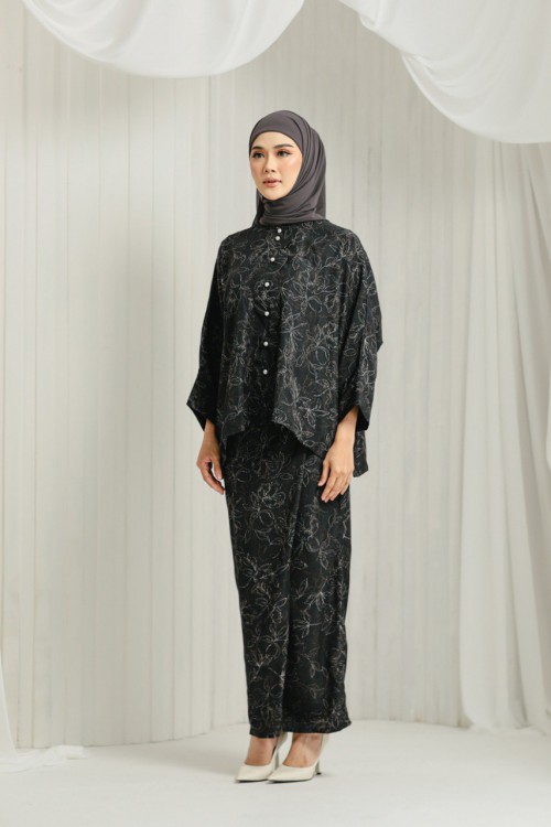 KURUNG DAHLIA BLACK MARBLE