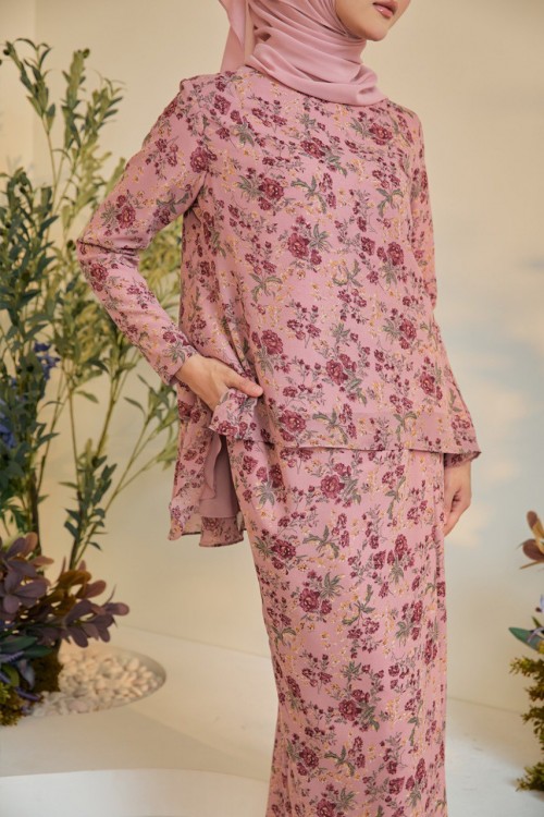 KURUNG AZALEA ROSE BUD