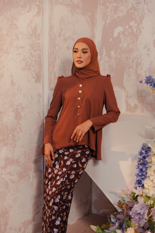 (PRE-ORDER) KURUNG AIRIS CHESTNUT