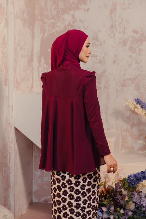 (PRE-ORDER) KURUNG AIRIS CRIMSON