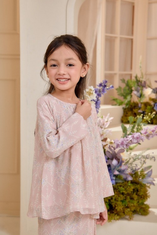 KURUNG LAURA KIDS PRETTY BLUSH